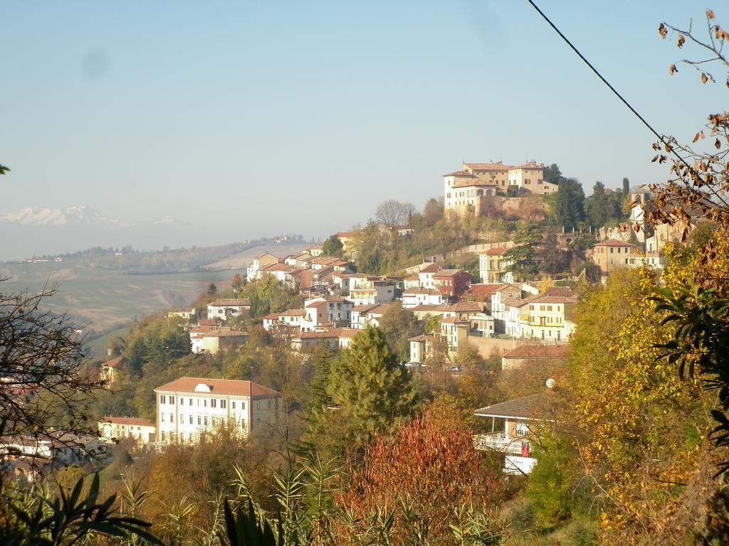 Апартаменти La Terrazza Sul Monferrato Ozzano Monferrato Номер фото