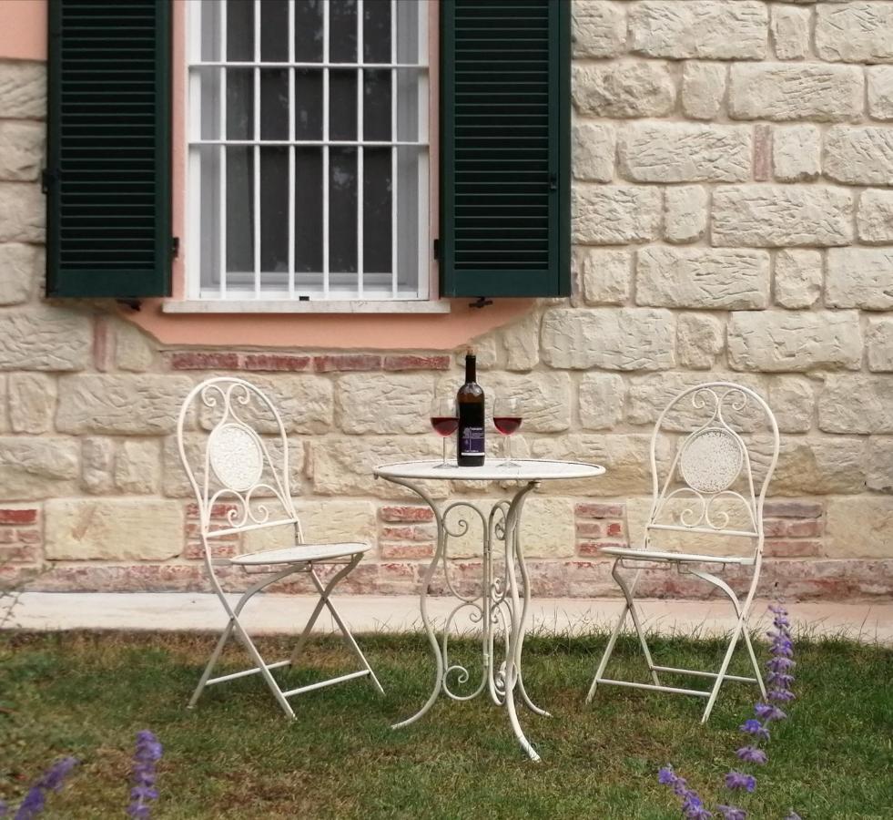 Апартаменти La Terrazza Sul Monferrato Ozzano Monferrato Екстер'єр фото